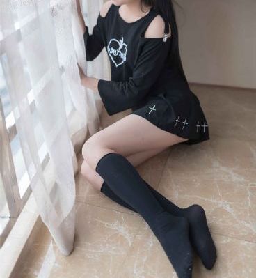 没有黄段子的无聊生活