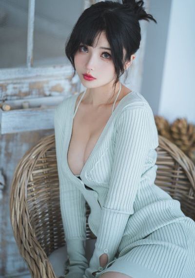 关婷娜三级高清在线观看
