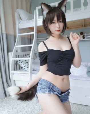 地狱魔窟之摧残警花
