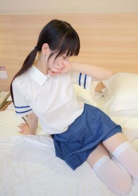 女老师在线看
