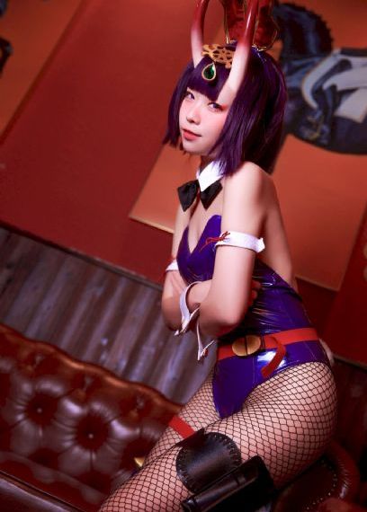 从天而降的少女