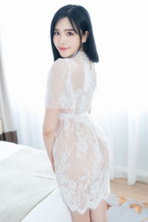 午夜免费小视频