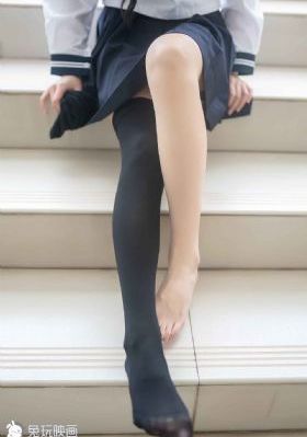 巨龙征服风韵美妇