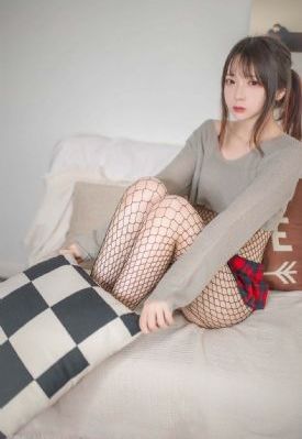 侍卫们伺候王妃np