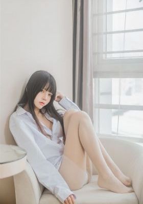 亚洲18国产学生在线观看