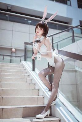 午夜在线精品