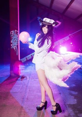 白莲花的贵妇生活